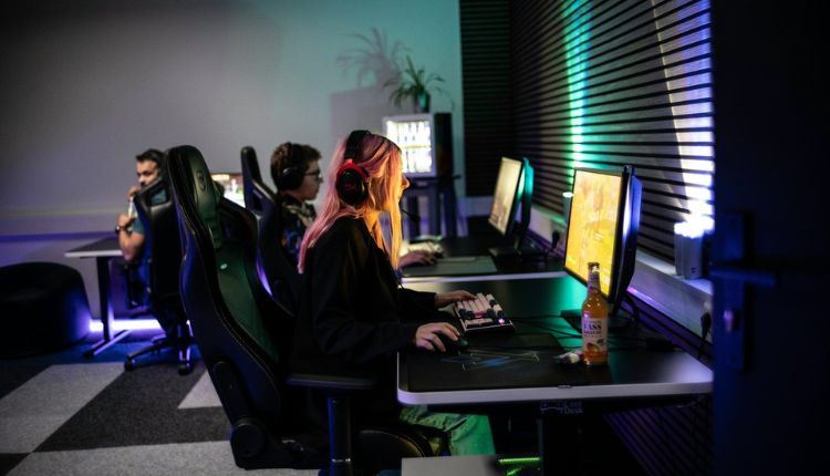APIDEWA: A Modern Online Gaming Platform for Fun, Variety, and Fast Access